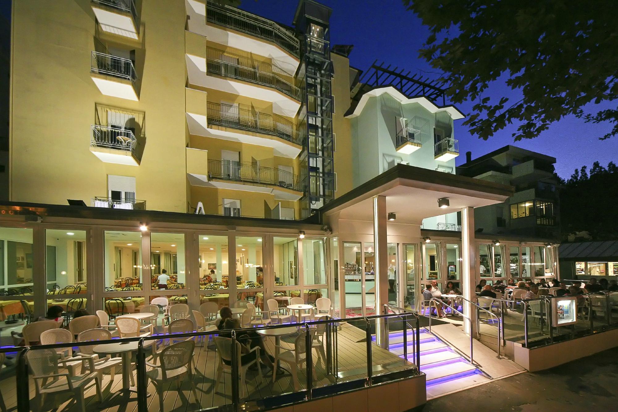 Hotel Leoni