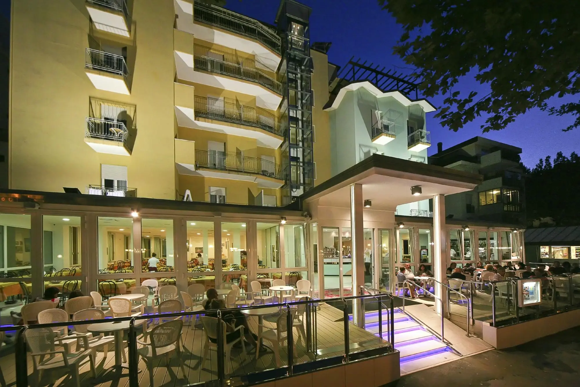 Hotel Leoni